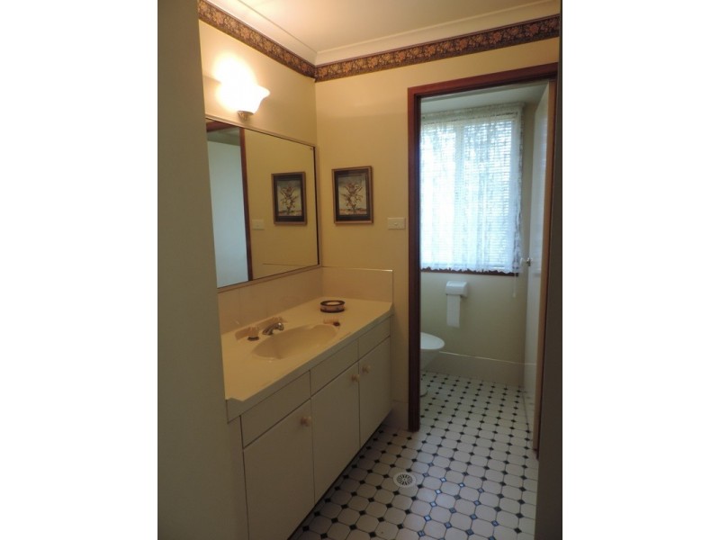 31 Loseby Avenue, Marulan NSW 2579