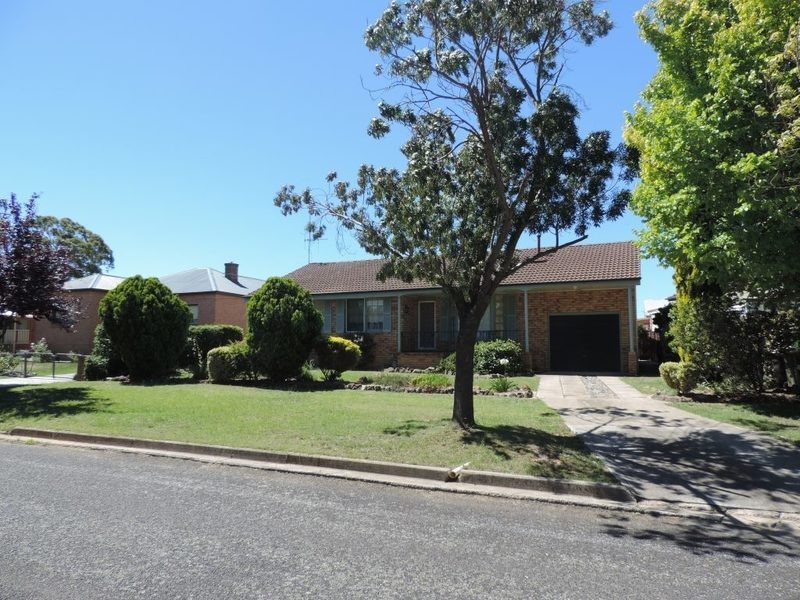 63 Elizabeth Street, Goulburn NSW 2580