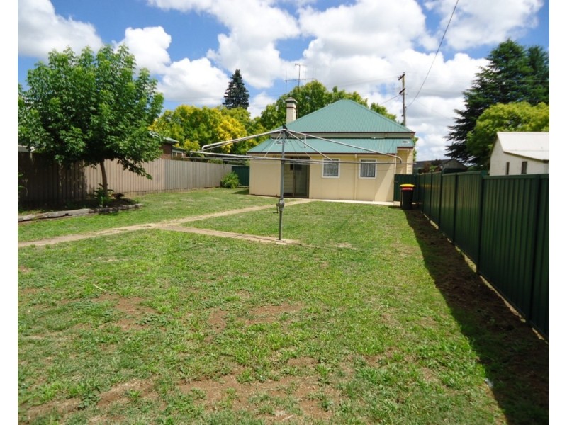 28 Colyer Street, Crookwell NSW 2583