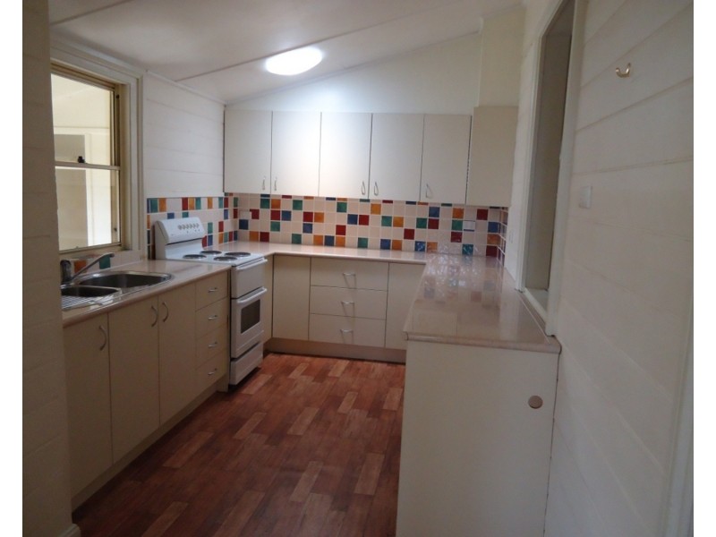 28 Colyer Street, Crookwell NSW 2583