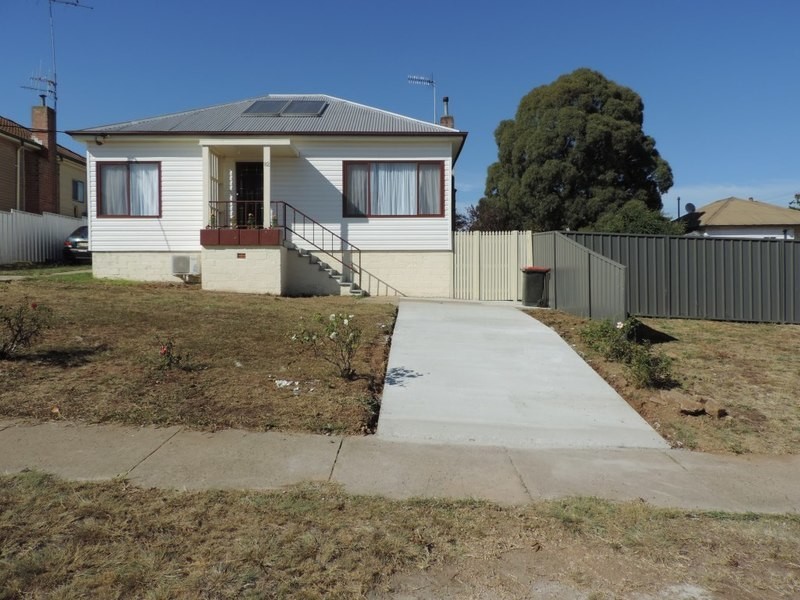 82 Lansdowne Street, Goulburn NSW 2580