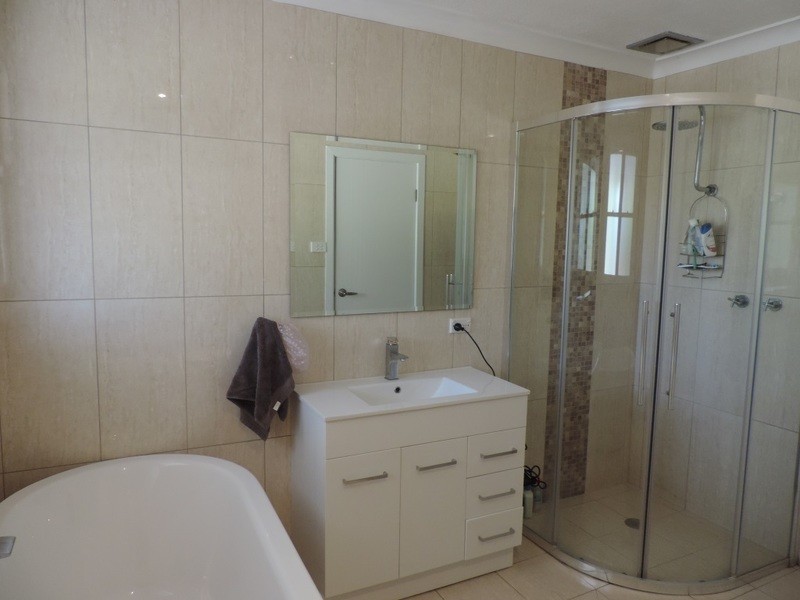 4 Hoddle Avenue, Goulburn NSW 2580