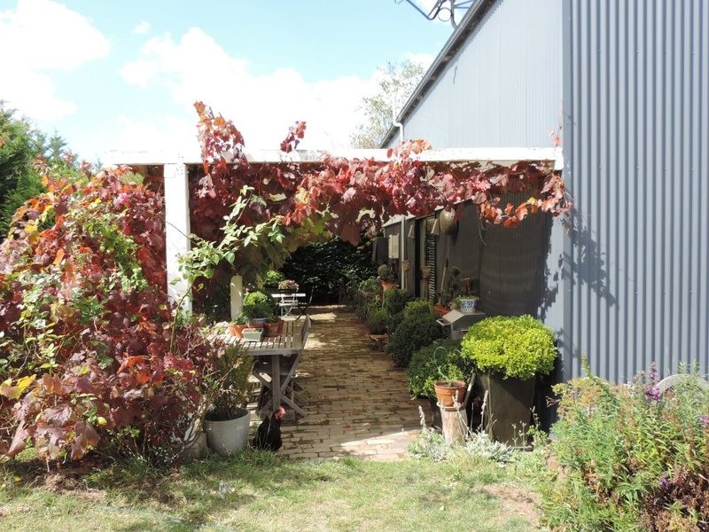 67 Hewitts Lane, Grabben Gullen NSW 2583