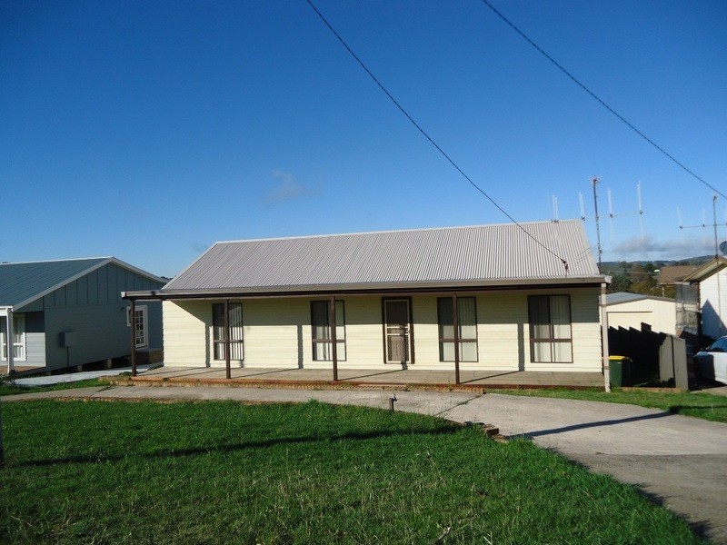 5 Parker Street, Crookwell NSW 2583