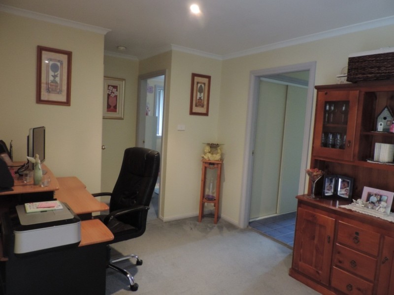 6 Ivy Lea Place, Goulburn NSW 2580