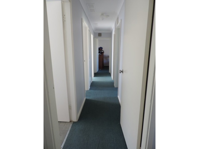 19 Gerathy Street, Goulburn NSW 2580