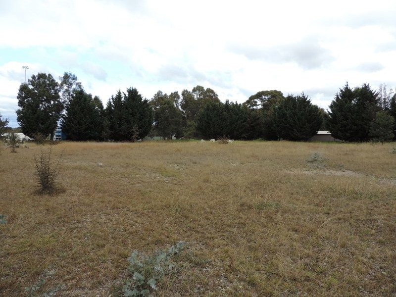 21 Wilson Street, Marulan NSW 2579
