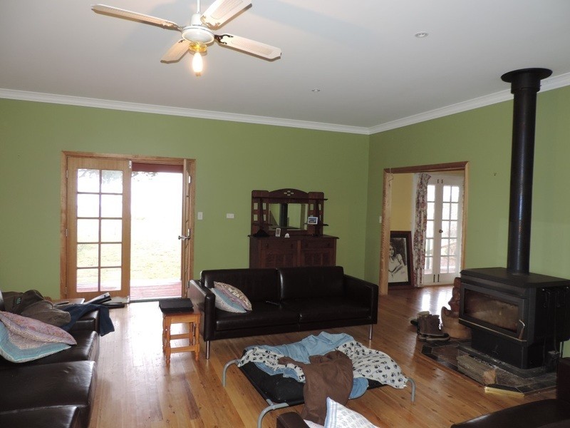 409 Hanworth Road, Bannaby NSW 2580