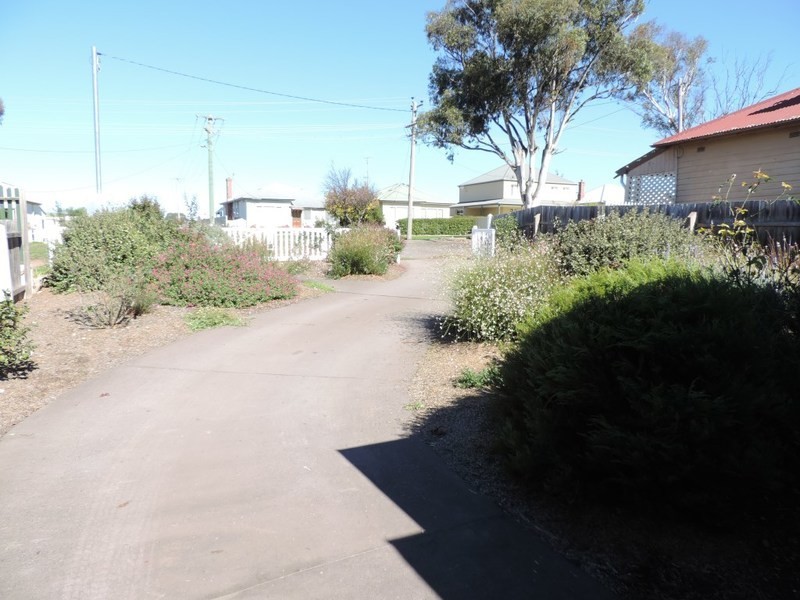 135 Addison Street, Goulburn NSW 2580