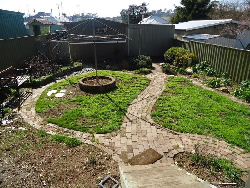 154 Goulburn Street, Crookwell NSW 2583
