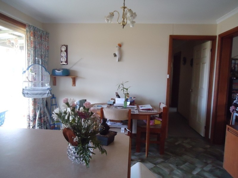 5 Caledonia Street, Grabben Gullen NSW 2583