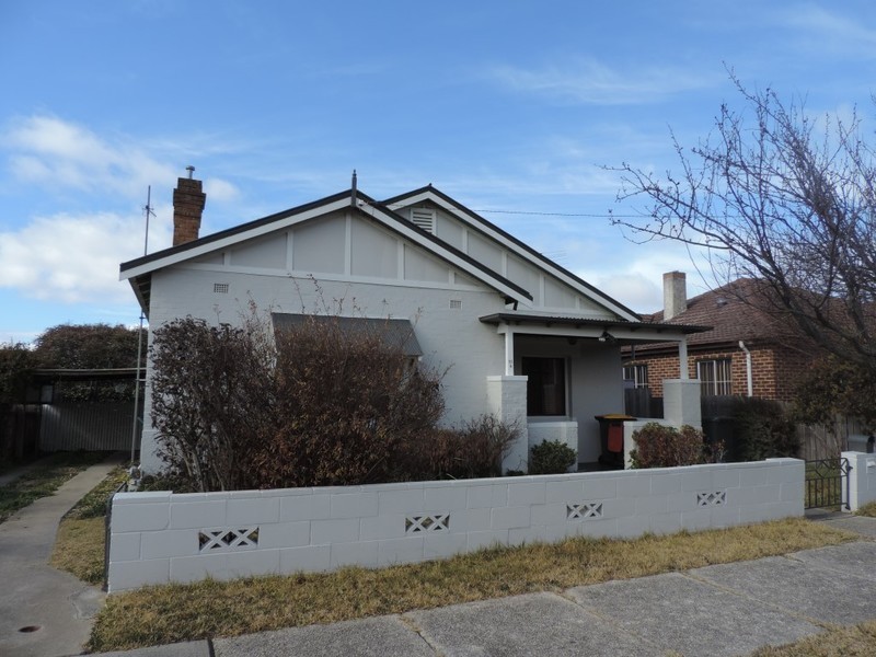 11a Park Street, Goulburn NSW 2580