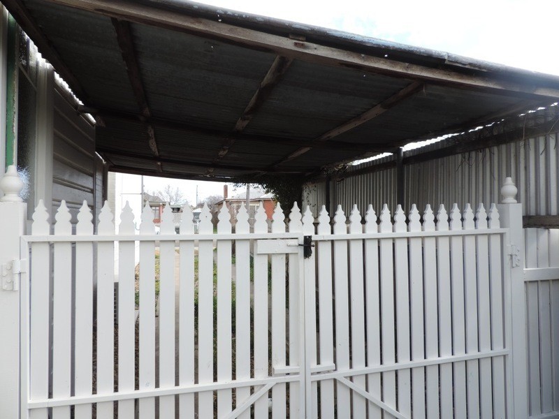 11a Park Street, Goulburn NSW 2580