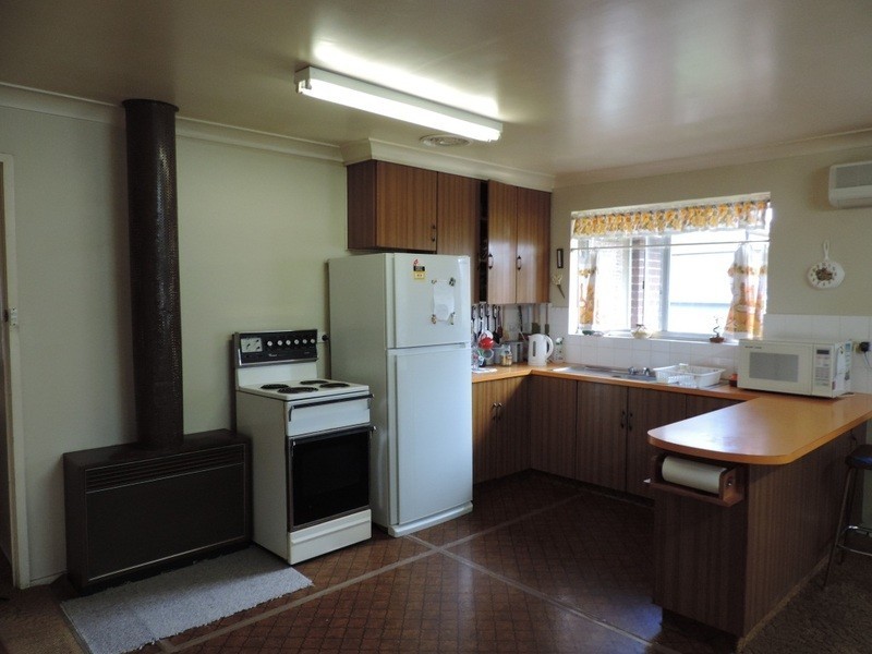 61 Wade Street, Crookwell NSW 2583