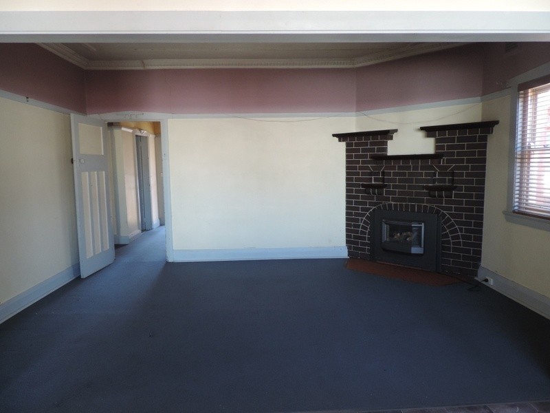 10 Arnheim Street, Goulburn NSW 2580