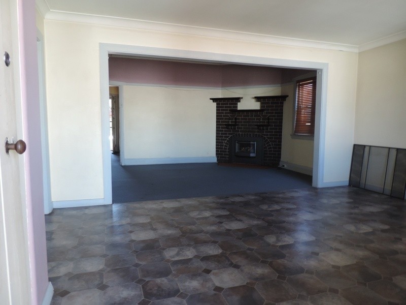 10 Arnheim Street, Goulburn NSW 2580