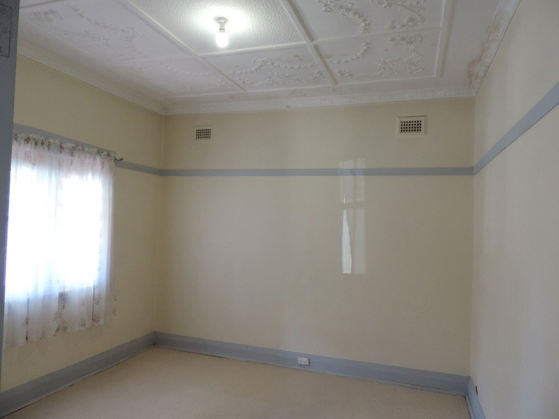 10 Arnheim Street, Goulburn NSW 2580