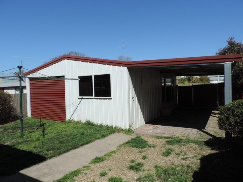 10 Arnheim Street, Goulburn NSW 2580