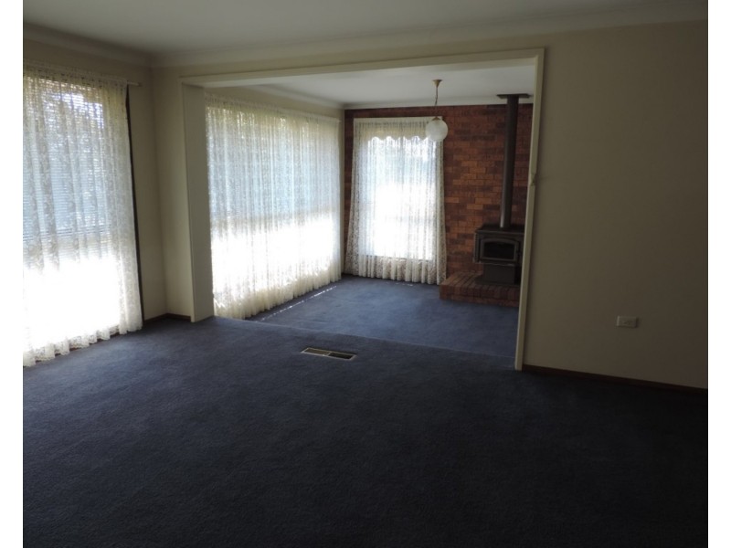 2 MacAlister Drive, Goulburn NSW 2580