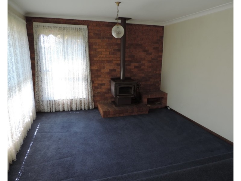 2 MacAlister Drive, Goulburn NSW 2580