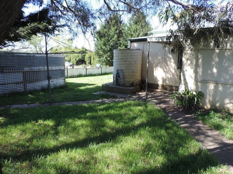 2 Chisholm Street, Taralga NSW 2580