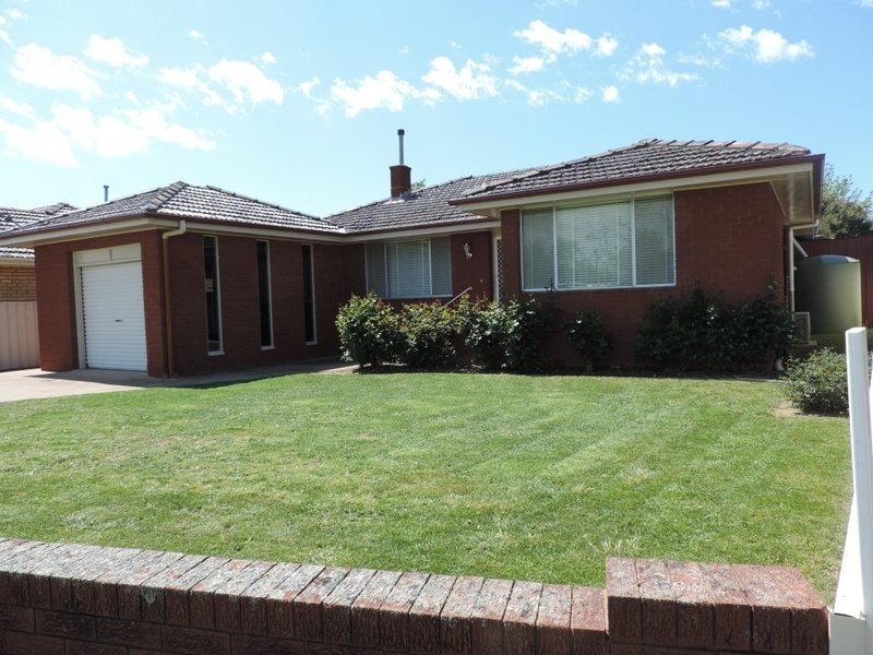 5 Therry Avenue, Goulburn NSW 2580