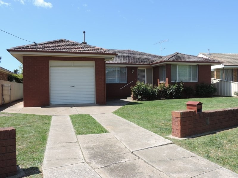 5 Therry Avenue, Goulburn NSW 2580