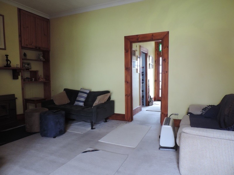 17 Mayor Street, Goulburn NSW 2580