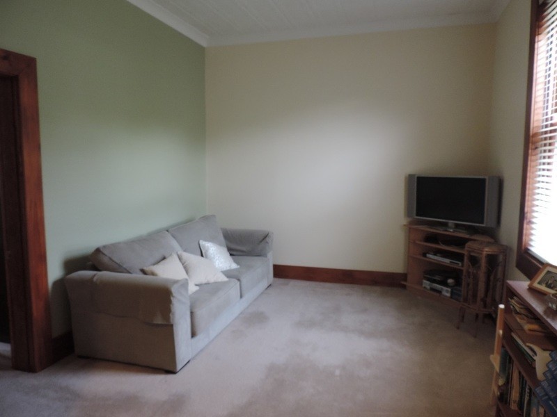 17 Mayor Street, Goulburn NSW 2580