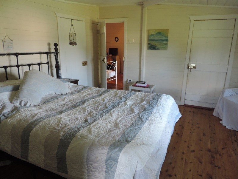 88 Bunnaby Street, Taralga NSW 2580