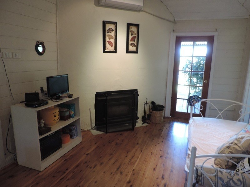 88 Bunnaby Street, Taralga NSW 2580