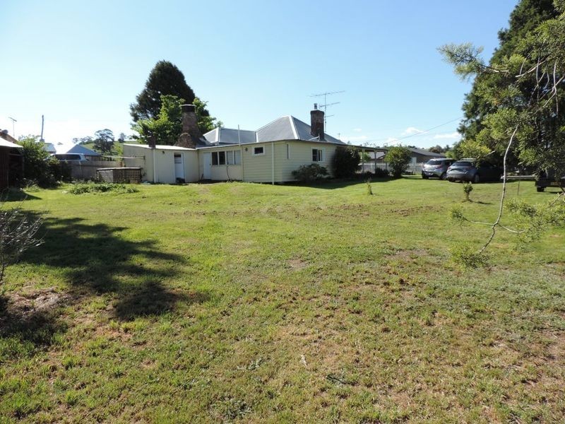 88 Bunnaby Street, Taralga NSW 2580