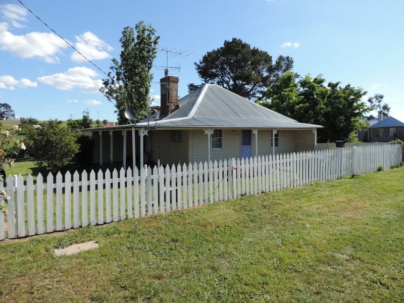 88 Bunnaby Street, Taralga NSW 2580