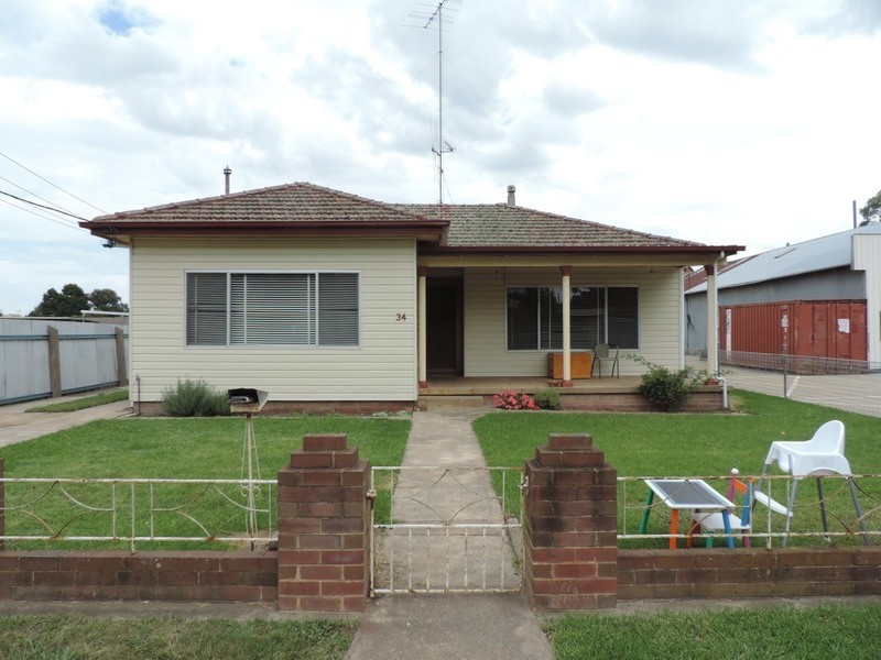 34  Union Street, Goulburn NSW 2580