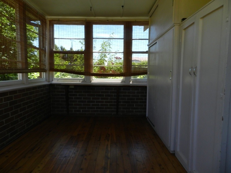 19 Robertson Street, Crookwell NSW 2583