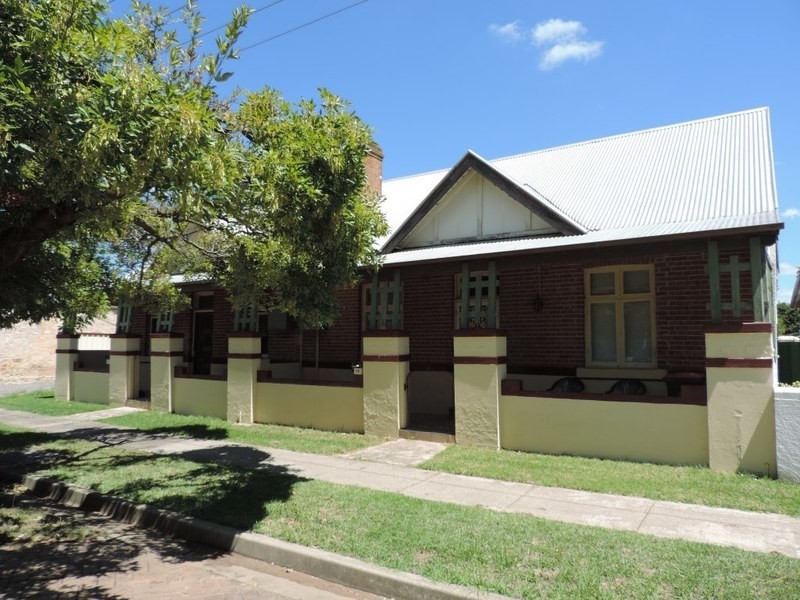 8-10 Lithgow Street, Goulburn NSW 2580