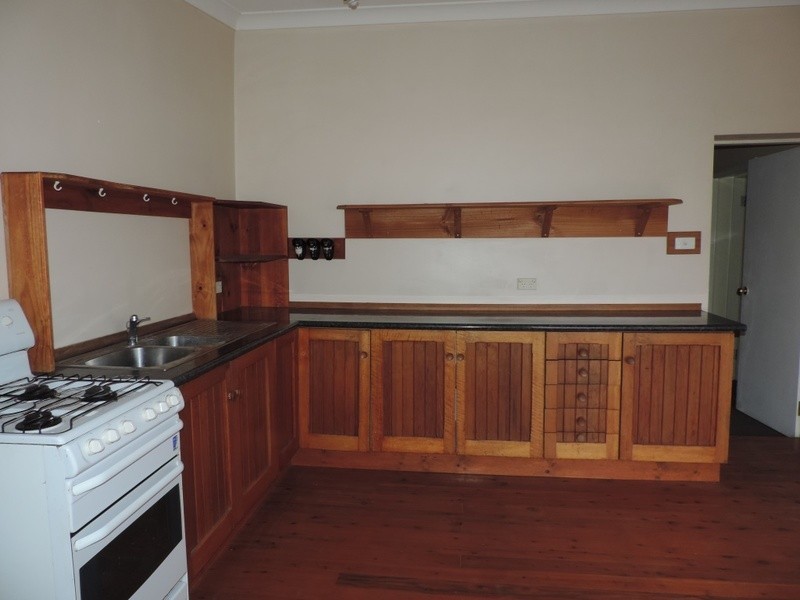 8-10 Lithgow Street, Goulburn NSW 2580