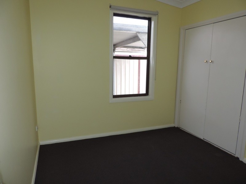 8-10 Lithgow Street, Goulburn NSW 2580