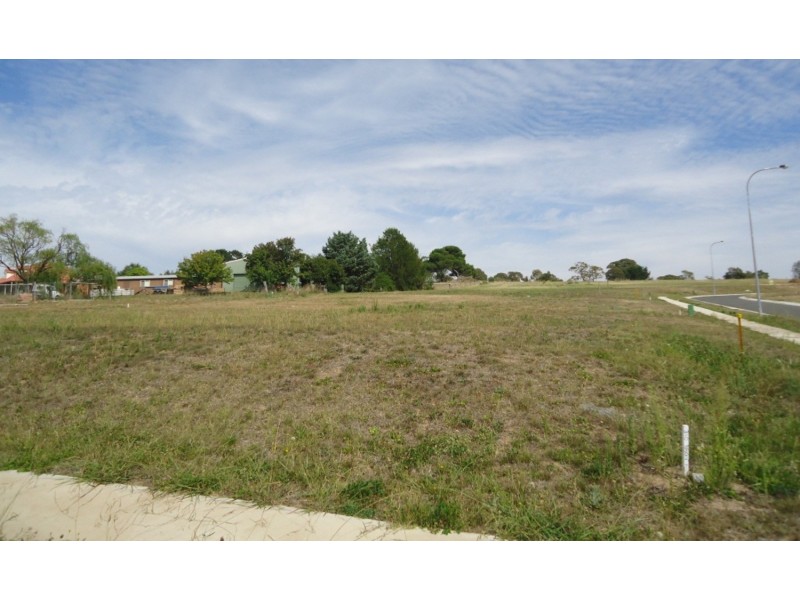 48 Kidd Circuit, Goulburn NSW 2580