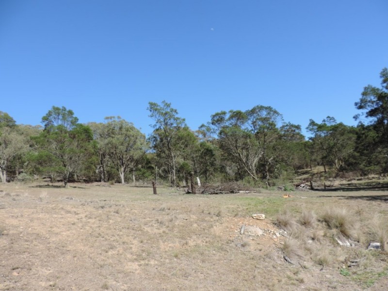 272 St Clair Road, Lake Bathurst NSW 2580
