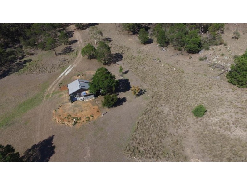 272 St Clair Road, Lake Bathurst NSW 2580