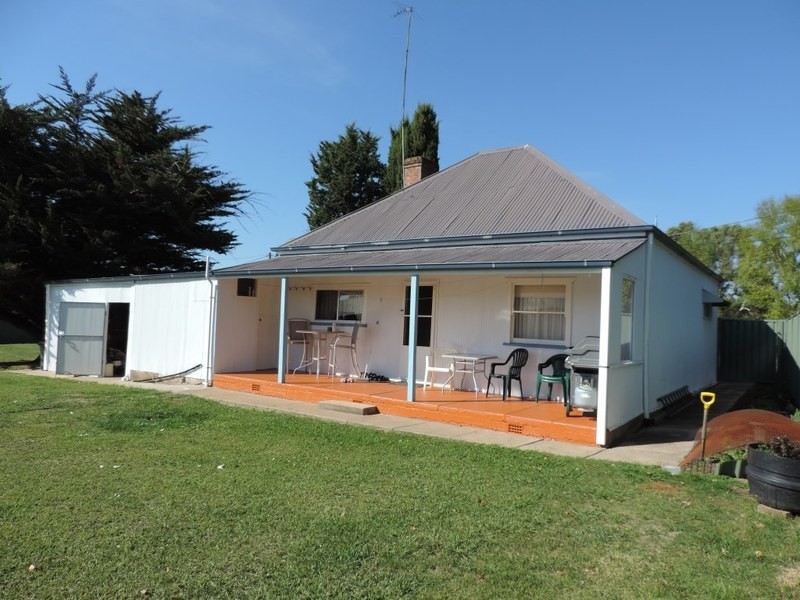 19 Court Street, Taralga NSW 2580