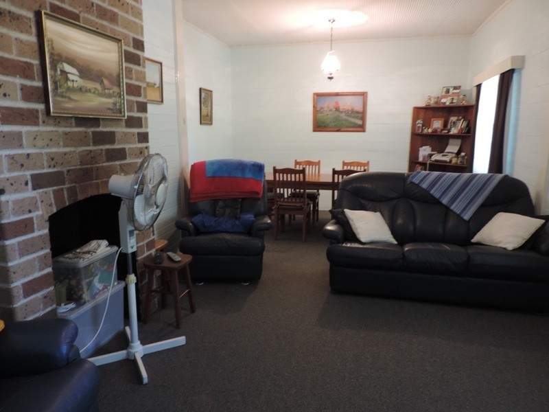 19 Court Street, Taralga NSW 2580