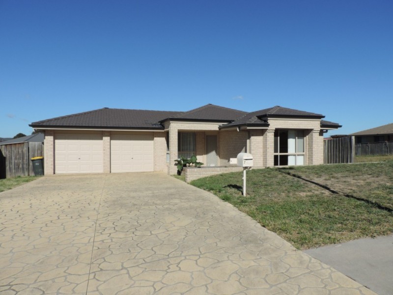7 Monastery Drive, Goulburn NSW 2580