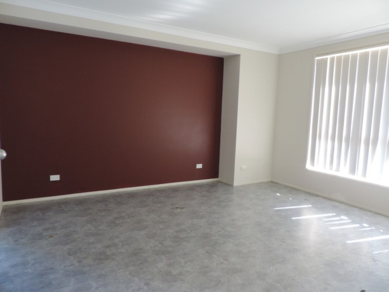 7 Monastery Drive, Goulburn NSW 2580