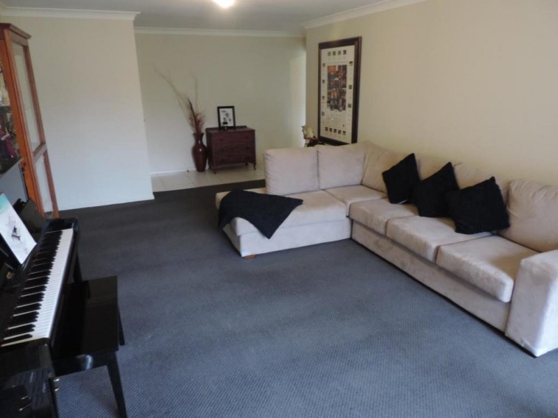 42 Tait Street, Crookwell NSW 2583