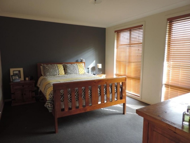 42 Tait Street, Crookwell NSW 2583