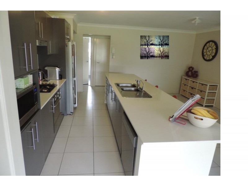 42 Tait Street, Crookwell NSW 2583