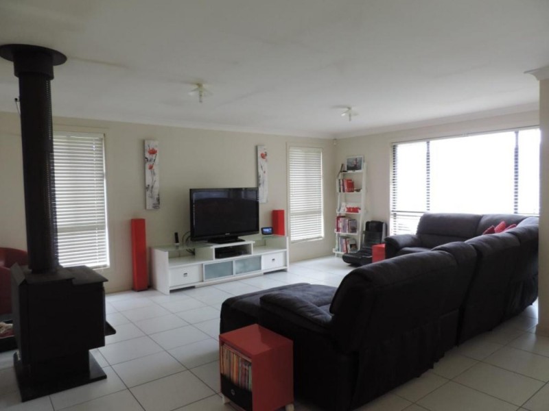 42 Tait Street, Crookwell NSW 2583