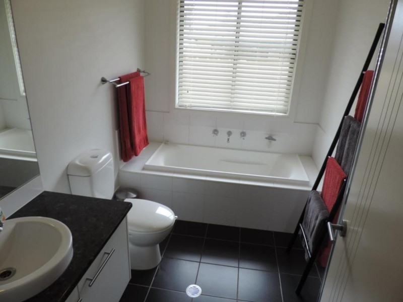 42 Tait Street, Crookwell NSW 2583